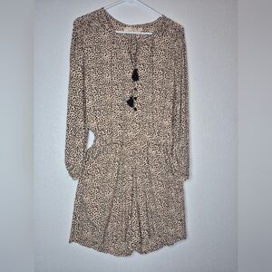 BEACHGOLD Black and Cream Long Sleeve Dress